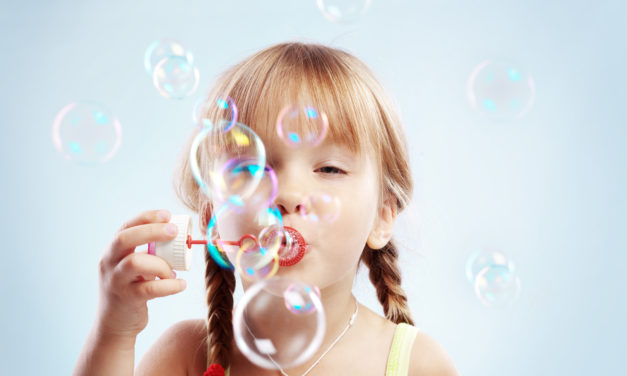 ¿Aumentan las ausencias infantiles por llevar mascarilla?