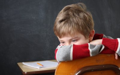 Las distracciones ocultas: cómo la actividad cerebral «silenciosa» afecta la atención en niños con epilepsia