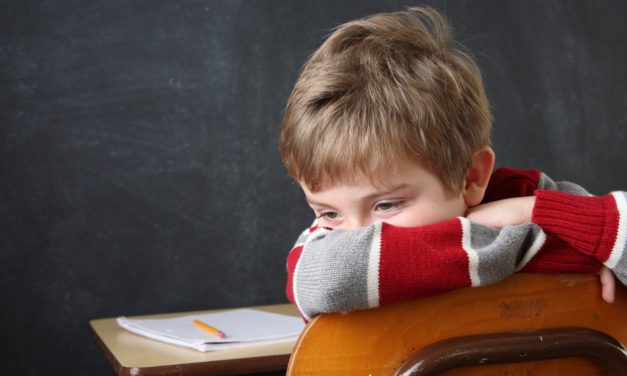 Las distracciones ocultas: cómo la actividad cerebral «silenciosa» afecta la atención en niños con epilepsia